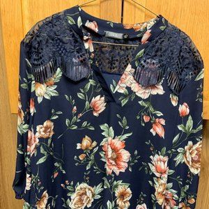**5/$15** CURE women’s navy floral blouse lace shoulders ¾ sleeves / size L